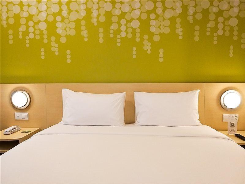Zest Parang Raja Solo By Swiss-Belhotel International Bonorejo Exterior photo